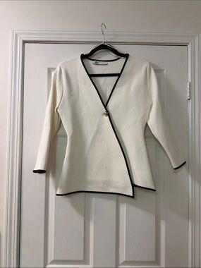 Zara Cream Top with Black Trim